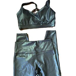 Athleta Elation Ultra High Rise 7/8 Legging and Bra set S Grey metallic shimmer
